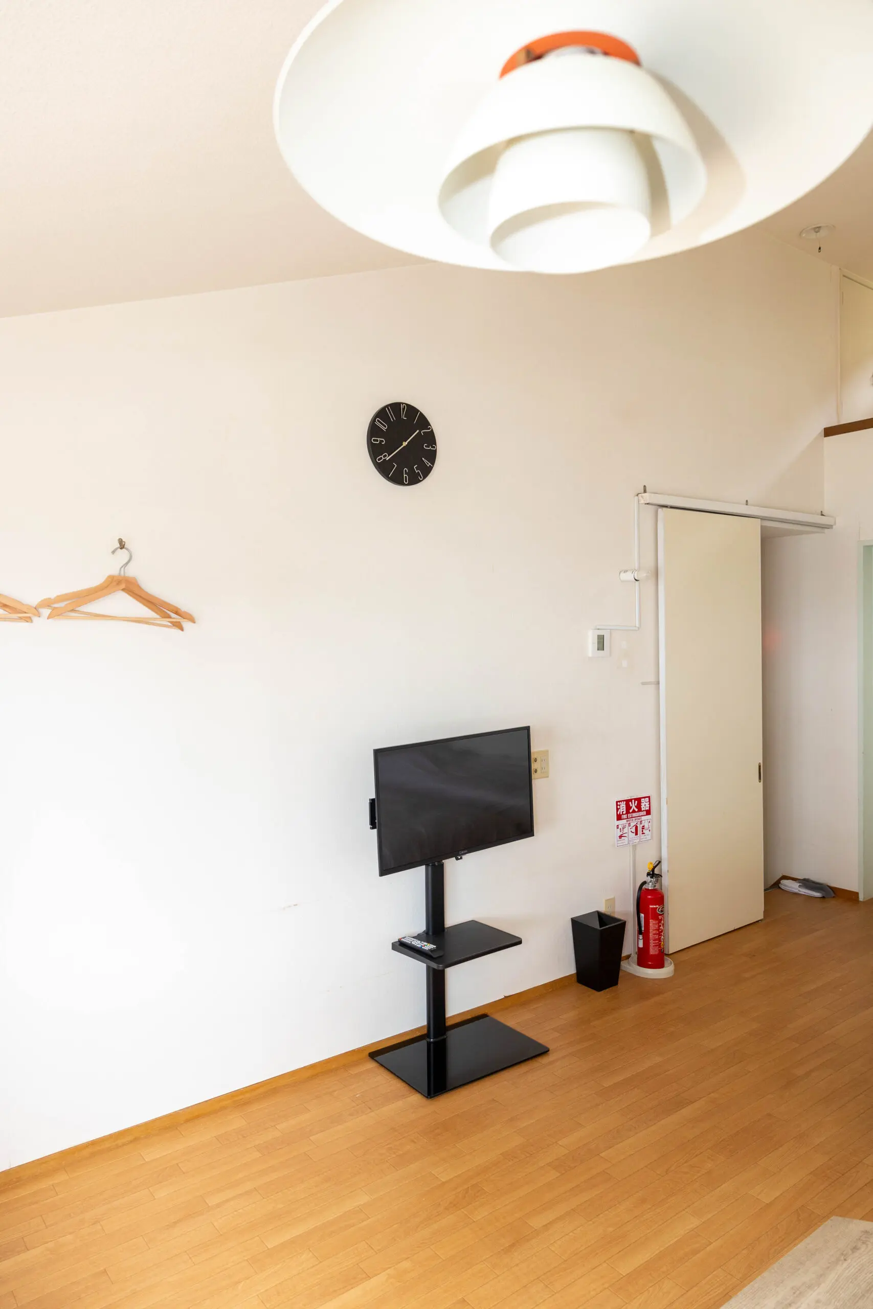 ROOM 202 or 203 TWIN ROOM 2F | Beach Front Seretis｜ビーチフロントセレティス